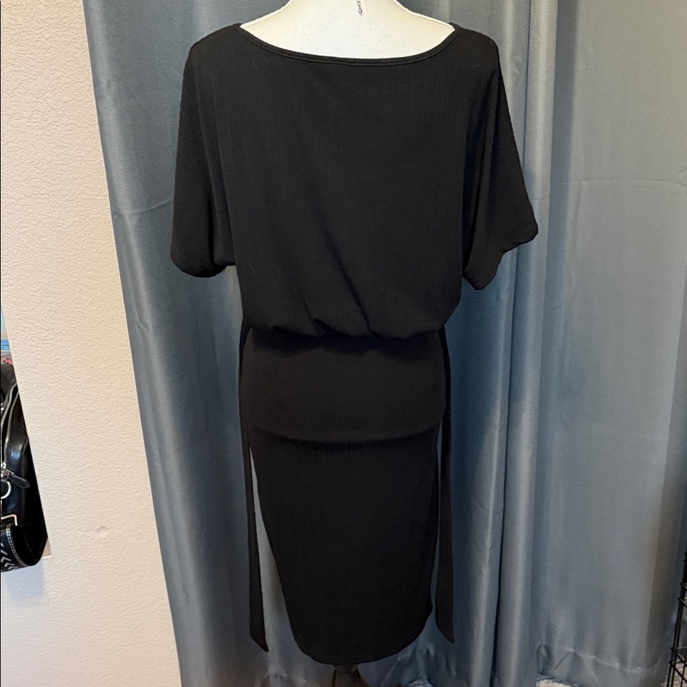 🔥⬇️ Shein Black Midi Dress Med EUC final markdown! - Picture 6 of 11